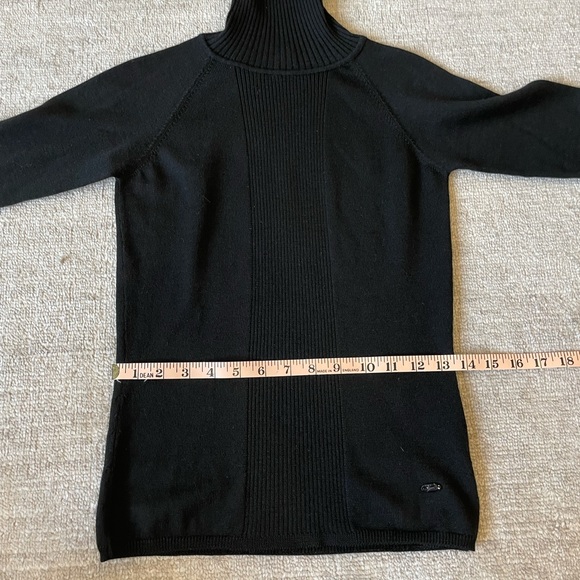 Emilio Pucci Knit Turtleneck - Picture 5 of 9